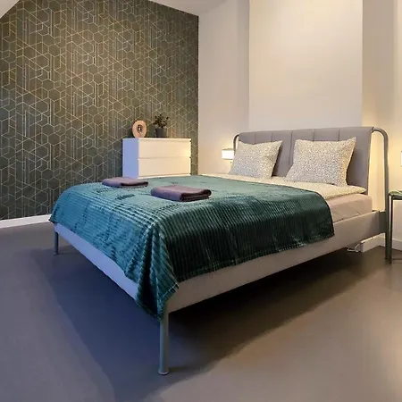 Rooftop Serenity Boedapest