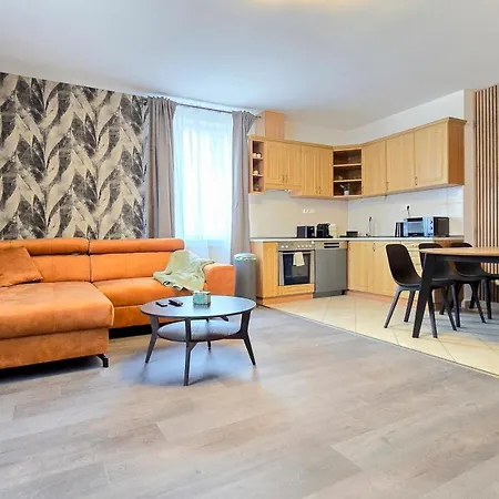 Rooftop Serenity Apartman