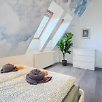 아파트 Rooftop Serenity